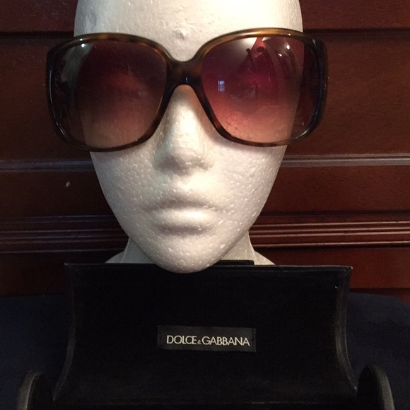 Designer DOLCE GABBANA sunglasses, brown color with Gold logo letters on arms.. - Picture 6 of 8